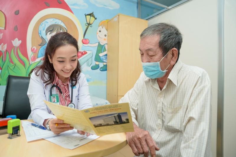 Trời trở lạnh, bác sĩ cảnh báo về một loại virus hô hấp lây nhiễm nhanh- Ảnh 1.