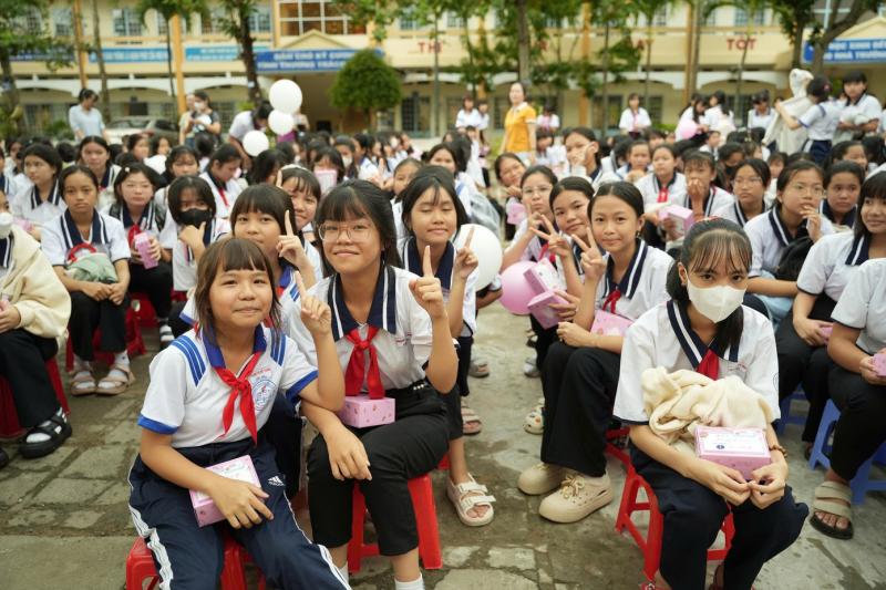 Hơn 8.000 nữ sinh được trang bị kỹ năng sức khỏe sinh sản, phòng chống xâm hại- Ảnh 8.