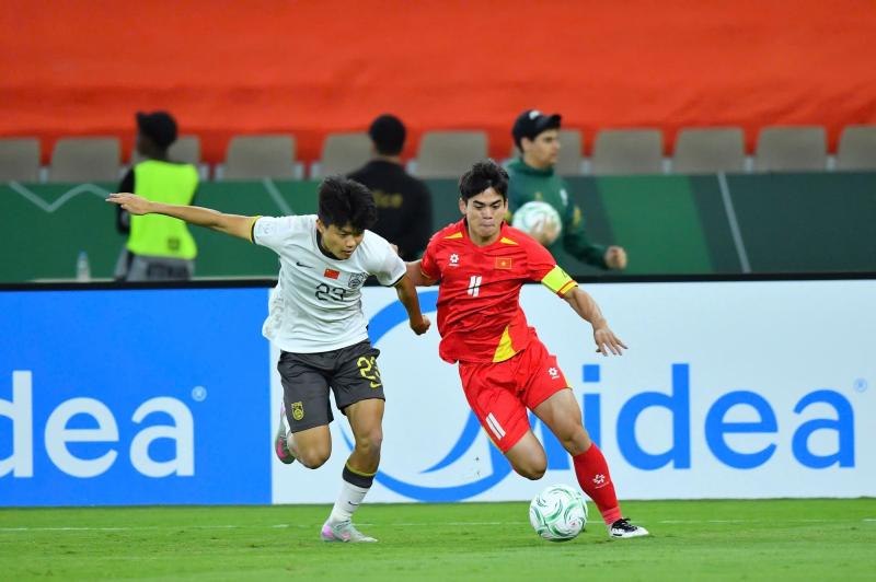 "Hãy gạt bỏ tất cả, đá một trận để Hàn Quốc cũng phải tôn trọng Việt Nam"- Ảnh 2.
