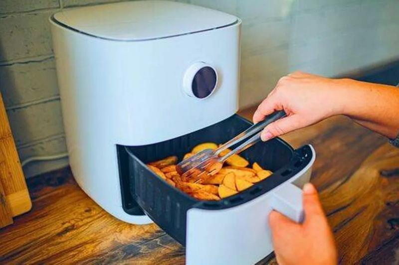 Muốn sử dụng nồi chiên không dầu an toàn, hãy tránh ngay 5 lỗi này- Ảnh 2.