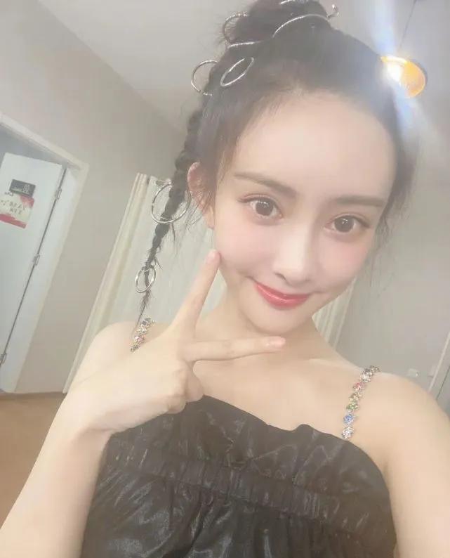 Đôi mắt size XXL của 1 mỹ nhân đang viral khắp cõi mạng: Tưởng chỉ truyện tranh mới có, đúng chuẩn độc nhất vô nhị- Ảnh 2.