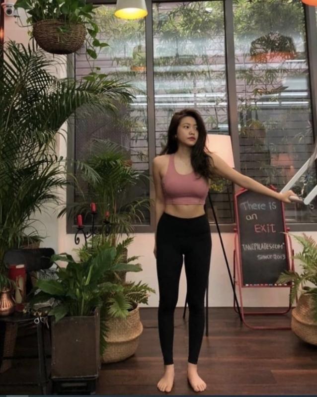 Nữ idol gãy cổ vì tập pilates- Ảnh 5.