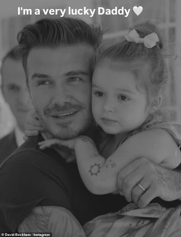 Đêm Giao thừa, David Beckham nghẹn ngào nhắn nhủ con trai cả đang xa cách: 