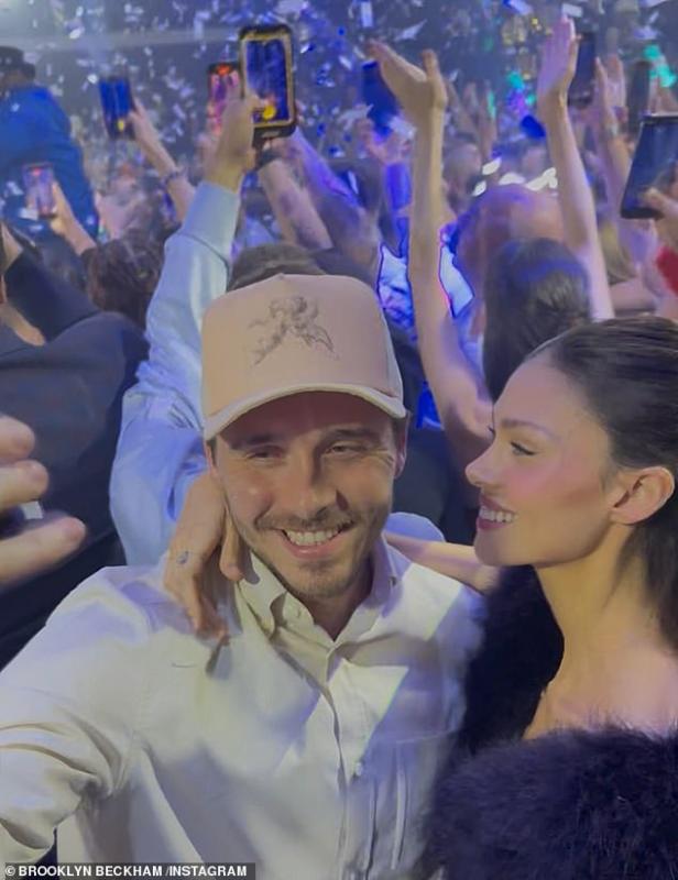 Con cả tuyên bố cắt đứt quan hệ với David Beckham và Victoria, nàng dâu phải khoá bình luận vì 