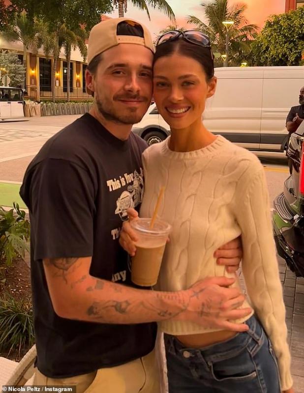 Dâu cả nhà Beckham 
