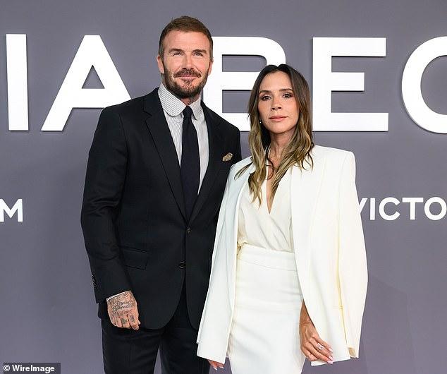 Chúc sinh nhật vợ ngọt ngào, con trai Beckham không dám mở bình luận giữa drama dùng luật sư nói chuyện với bố mẹ đẻ- Ảnh 4.