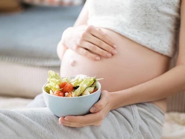 Mang thai, ngày nào cũng "bồi bổ" món này, mẹ trẻ sinh con nặng gần 5,5kg: Bác sĩ thở dài cảnh báo trí não trẻ bị ảnh hưởng- Ảnh 4.