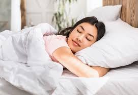 Chuỗi kéo giãn 5 phút trước khi ngủ được chuyên gia khuyên dùng: Giảm cứng khớp, giúp ngủ sâu hơn- Ảnh 7.