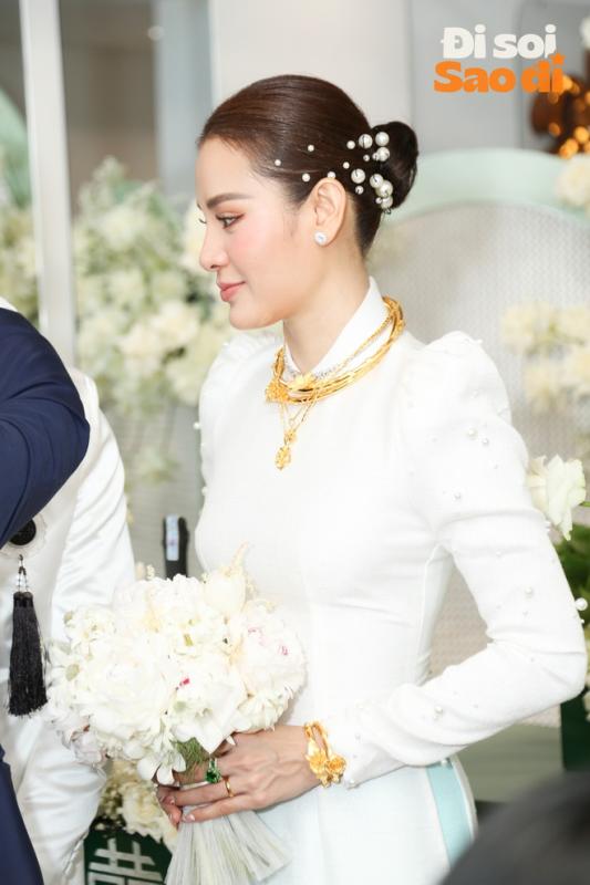 Sao Việt nhận 88 cây vàng sính lễ trong ngày cưới: Điều ẩn ý đằng sau vẫn chưa sốc bằng tiền lãi sau 4 năm- Ảnh 4. Sao Việt nhận 88 cây vàng sính lễ trong ngày cưới: Điều ẩn ý đằng sau vẫn chưa sốc bằng tiền lãi sau 4 năm- Ảnh 4.