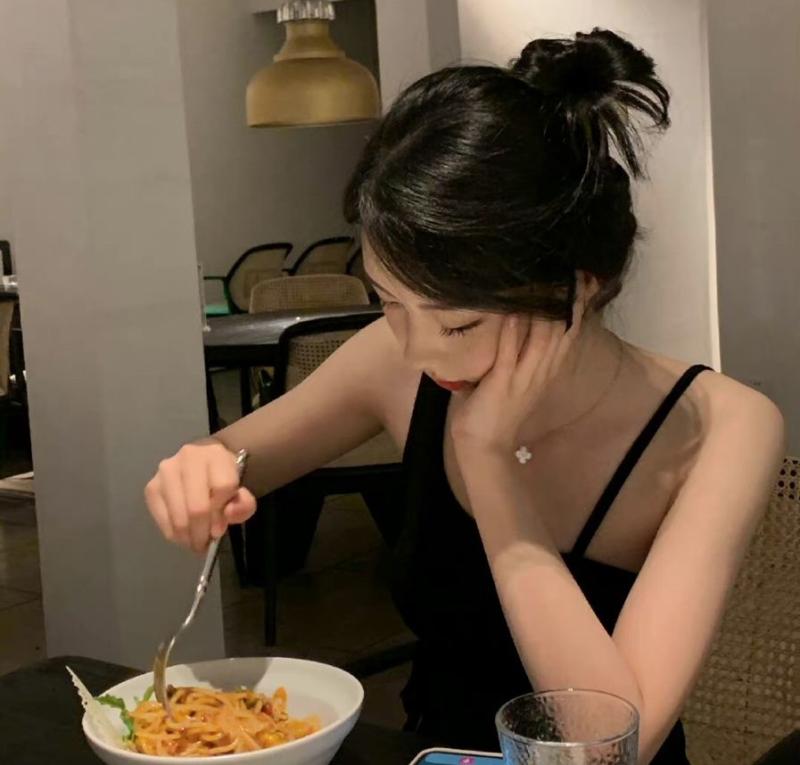Ngày càng có nhiều người chết vì ung thư cổ tử cung? Bác sĩ thở dài: Thà lười biếng còn tốt "gấp vạn lần" chăm làm 5 việc- Ảnh 2.