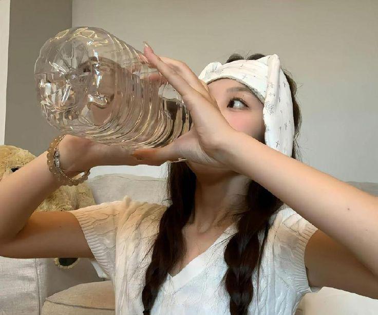 Thận sợ gì nhất? Bác sĩ tiết lộ 6 thói quen "phá thận" còn nhanh hơn nhịn tiểu, nhiều người không ngờ đến!- Ảnh 3.