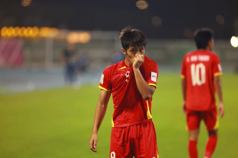 Ảnh: Quốc Việt sút tung lưới U23 Hàn Quốc, U23 Việt Nam ăn mừng cực cảm xúc động viên Hiểu Minh- Ảnh 3.