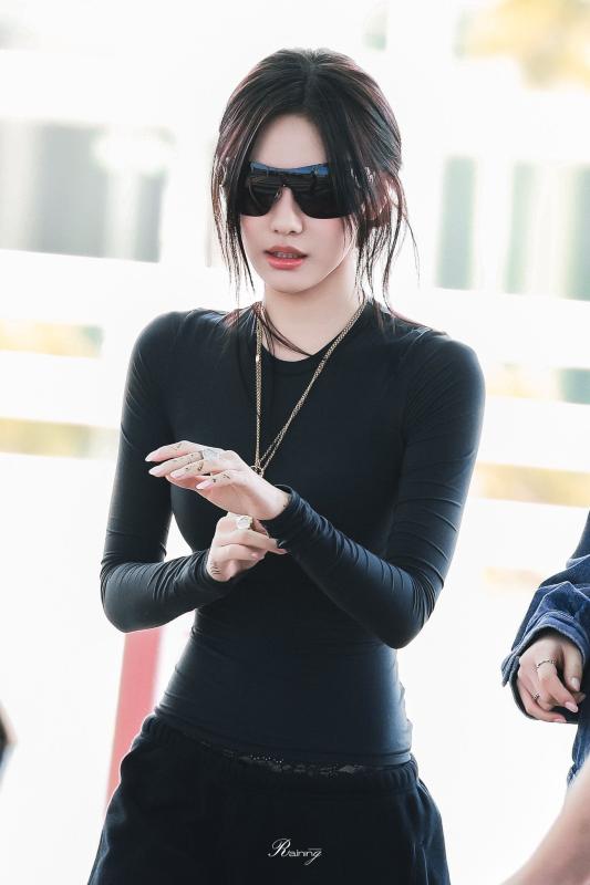 Màn trùng váy chấn động showbiz: Jennie lần này cũng khó thắng!- Ảnh 15.