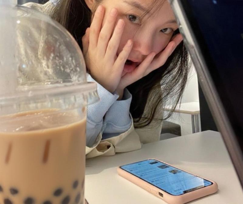 Cô gái tuổi 20 phải chạy thận suốt đời vì uống ngày 2 cốc nước thơm ngọt người trẻ "mê tít"- Ảnh 2.