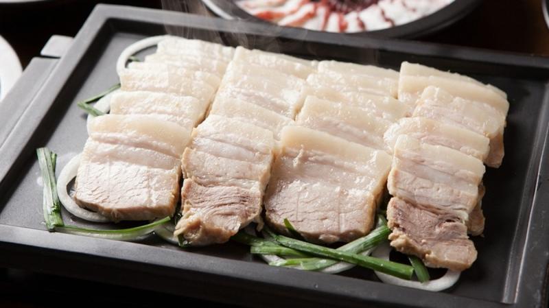 Chuyên gia chỉ ra 3 phần thịt bổ dưỡng bậc nhất của con lợn, nhiều người không biết còn chê, nhất cái số 1- Ảnh 1.