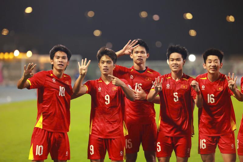 Ảnh: Quốc Việt sút tung lưới U23 Hàn Quốc, U23 Việt Nam ăn mừng cực cảm xúc động viên Hiểu Minh- Ảnh 6.