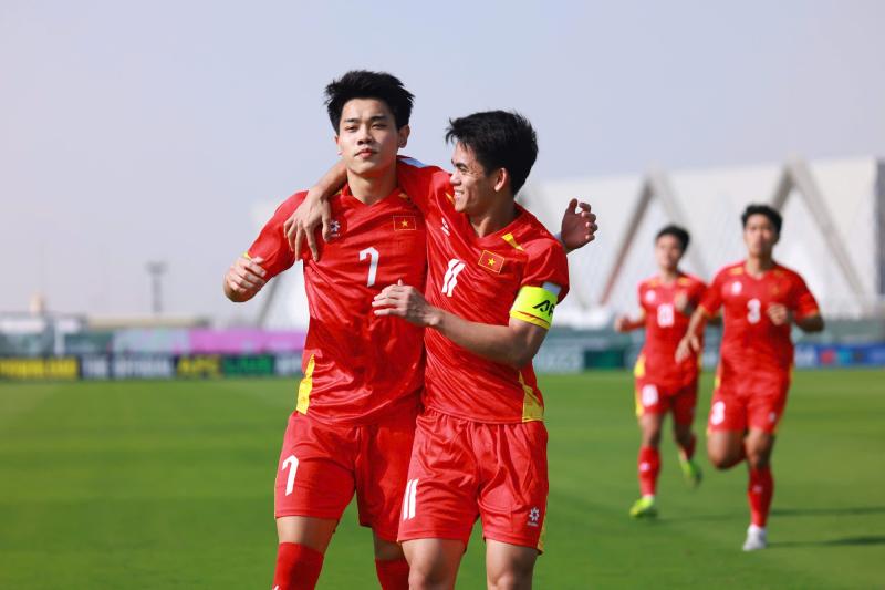 Ảnh: Hotboy U23 Việt Nam Đình Bắc, Hiểu Minh "xé lưới" U23 Jordan tại giải U23 châu Á- Ảnh 2.