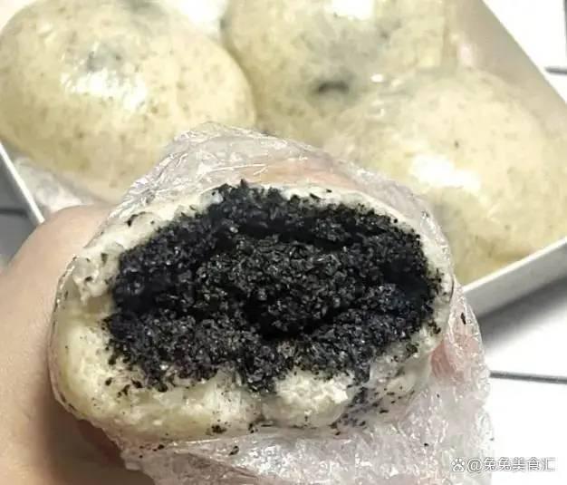 Phụ nữ sau 40 muốn trông trẻ hơn: Ăn đúng 5 thực phẩm này, làn da được 