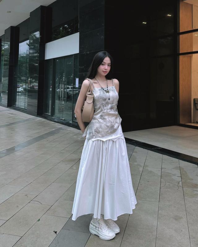 Ngắm style nữ tính của Hoa hậu Thanh Thủy mà xiêu lòng- Ảnh 8.