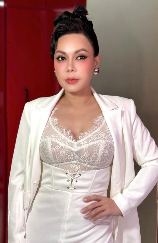 Nữ diễn viên Việt thưởng Tết cho 200 nhân viên, có người nhận hơn 700 triệu đồng- Ảnh 2.