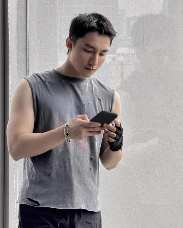 Sơn Tùng chăm chỉ tập gym cuối cùng cũng có thành quả- Ảnh 8.