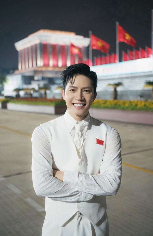 Cặp đôi hàng xóm được Bộ Công an tin tưởng: Đứng cạnh nhau là bùng nổ visual, cả Vbiz chỉ chờ ngày ăn cỗ- Ảnh 2.