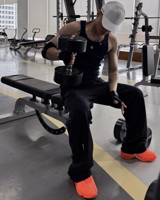 Sơn Tùng chăm chỉ tập gym cuối cùng cũng có thành quả- Ảnh 4.