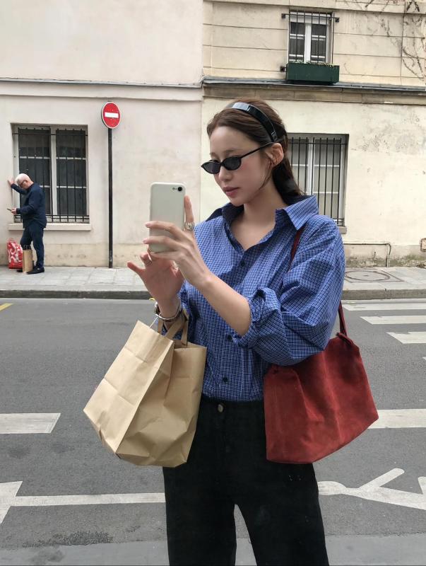 Giờ sáng suốt nhất là sắm 4 kiểu áo mỏng, nhiều mẫu tới mùa hè mặc vẫn đẹp- Ảnh 6.