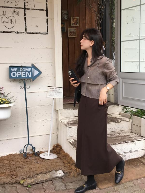 Mặc gì nếu theo đuổi style nữ tính: 5 món đồ diện lên sang trọng, không sợ 