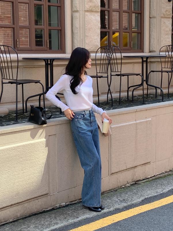 5 cách mặc quần jeans tới công sở trẻ trung và chuẩn thanh lịch- Ảnh 5.