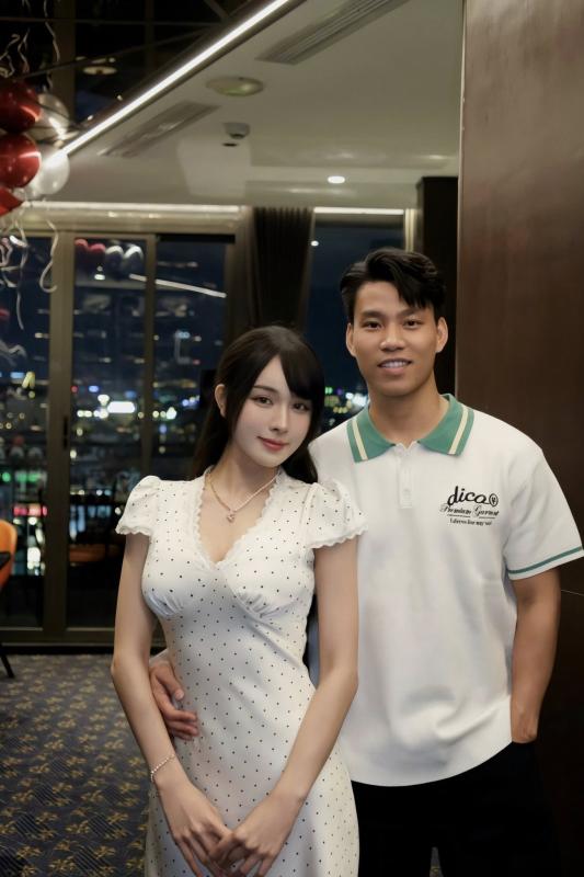 Visual nét căng, vóc dáng nuột của cô gái được cầu thủ Văn Thanh 