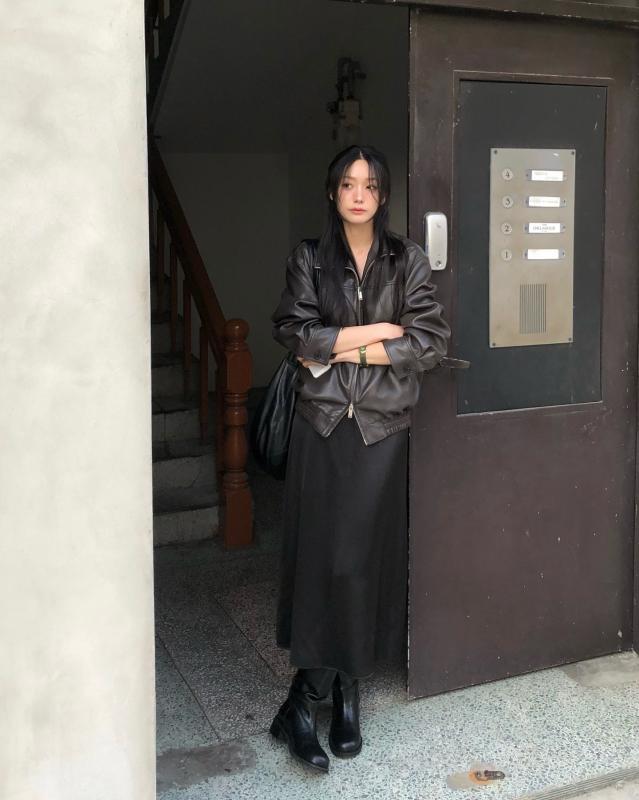 Mặc blazer mãi cũng chán, chị em nên sắm 4 kiểu áo khoác này để style sành điệu tươi mới hơn- Ảnh 5.