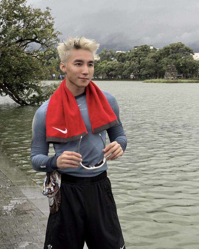 Sơn Tùng chăm chỉ tập gym cuối cùng cũng có thành quả- Ảnh 7.