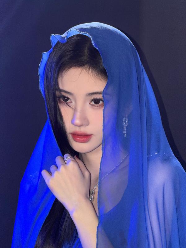 Cả nước nín thở trước sự trở lại của mỹ nhân đẹp nhất showbiz: Đẹp đến mức ánh nắng cũng phải ưu ái- Ảnh 2.