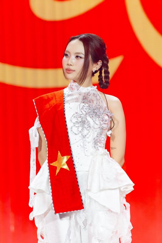 Điểm danh những ca sĩ đắt show của Vpop năm 2025- Ảnh 8.