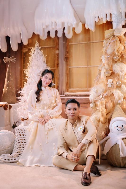 Nhà Khánh Thi - Phan Hiển toàn cực phẩm: Bộ ảnh đầu năm xịn xò, visual 3 