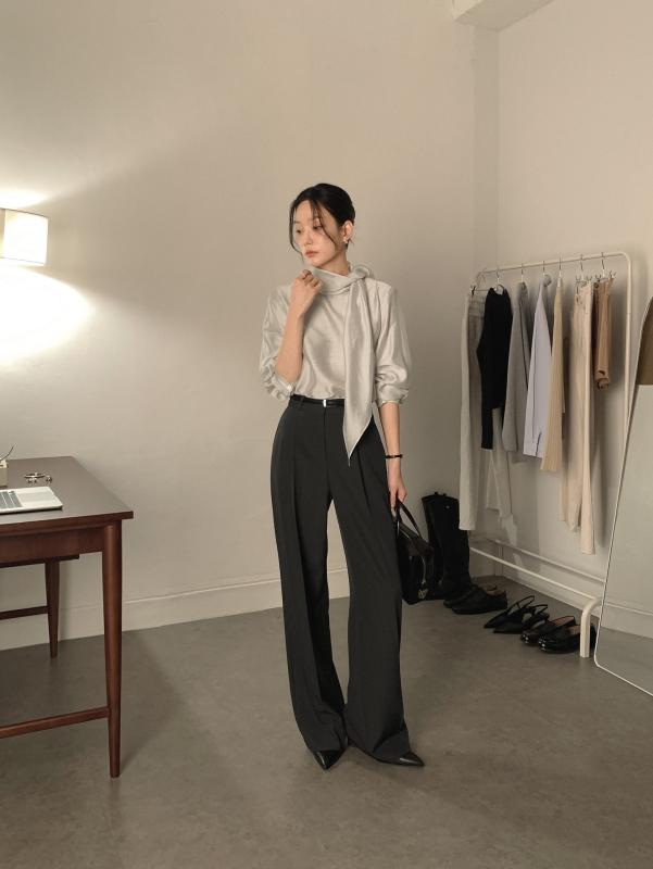 5 xu hướng quần công sở của năm 2026: Giúp style đi làm trẻ hẳn ra, vẫn đảm bảo độ chuyên nghiệp- Ảnh 1.