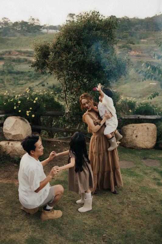 Nhã Phương: "Hạnh phúc lớn nhất của tôi là được làm hậu phương cho anh Trường Giang"- Ảnh 4.