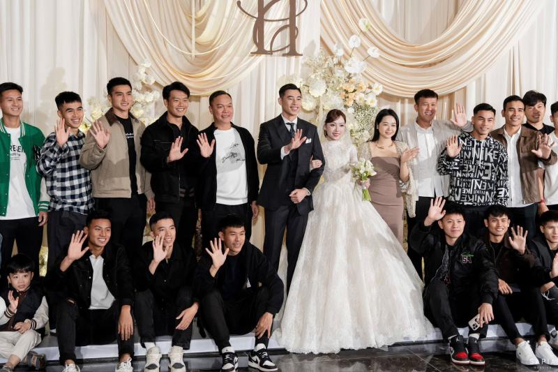 Doãn Hải My khoe visual sáng bừng, cực tinh tế khi cùng Văn Hậu dự đám cưới của thủ môn U23 Việt Nam- Ảnh 3.