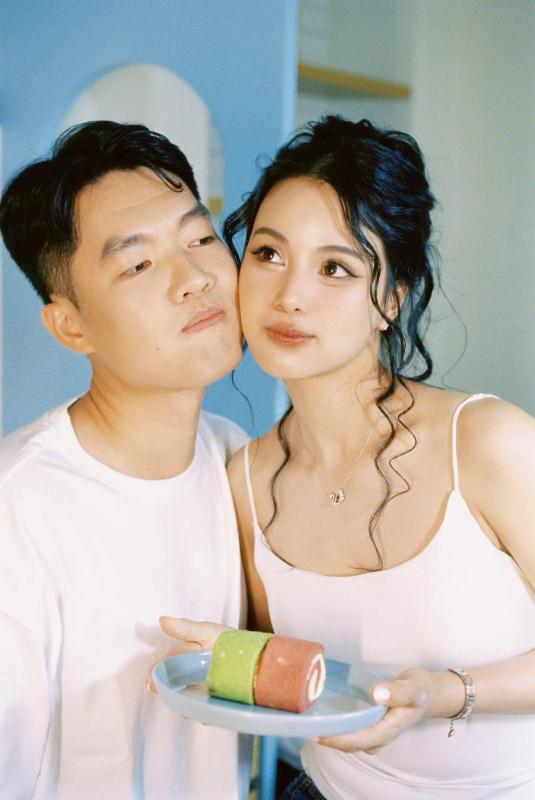 Hotgirl bắn cung Ánh Nguyệt tung bộ ảnh cưới ngọt ngào bên tay vợt cầu lông Lê Đức Phát, 