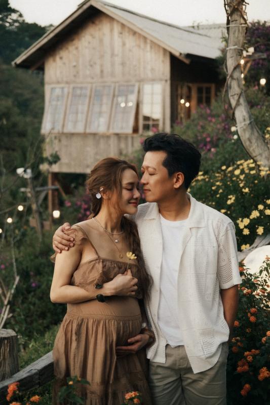 Nhã Phương: "Hạnh phúc lớn nhất của tôi là được làm hậu phương cho anh Trường Giang"- Ảnh 1.