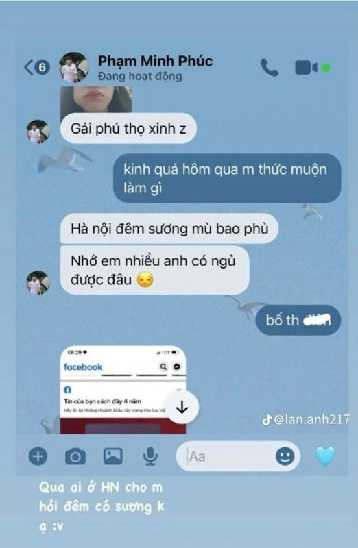 Lộ tin nhắn đầu tiên 