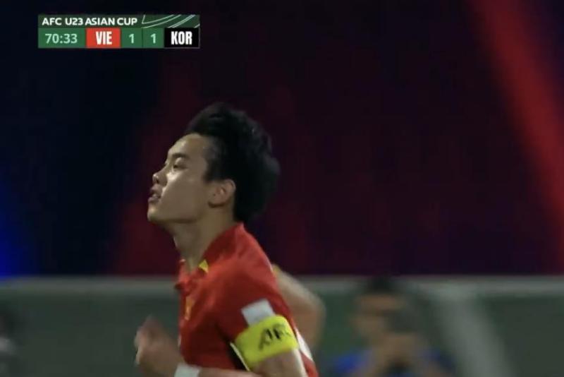 Bùng nổ cảm xúc: Đình Bắc ghi siêu phẩm, U23 Việt Nam tiếp tục dẫn trước U23 Hàn Quốc sau 2 phút nghẹt thở- Ảnh 2.