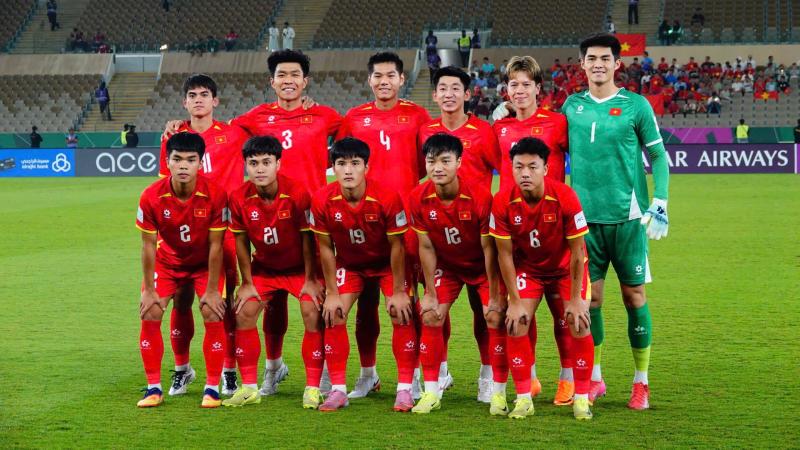 Lộ diện 