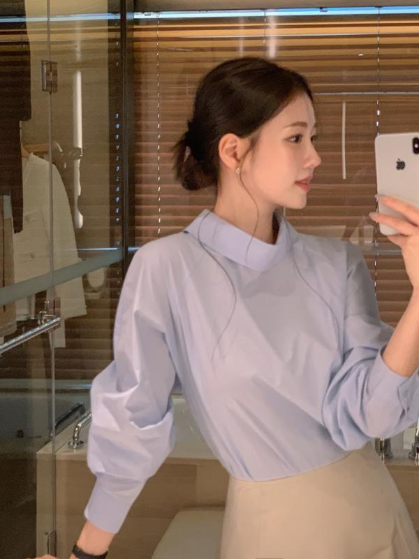 Giờ sáng suốt nhất là sắm 4 kiểu áo mỏng, nhiều mẫu tới mùa hè mặc vẫn đẹp- Ảnh 3.