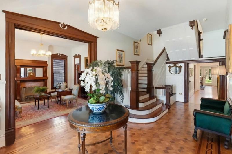 Hoa hậu Việt vừa mua biệt thự hơn 36 tỷ: Khuôn viên lên đến 7.600m2, cận cảnh nội thất bên trong mới gây choáng- Ảnh 10.