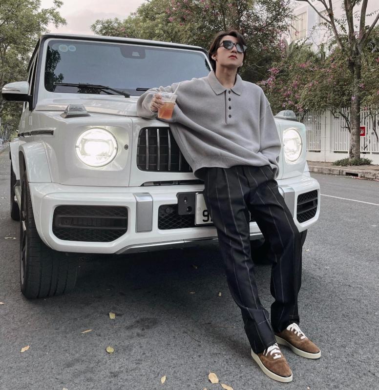 Vệ sĩ căng dù che kín không để lộ Sơn Tùng dù 1 giây, đại gia showbiz nhưng vẫn chung thuỷ với một thứ- Ảnh 9.