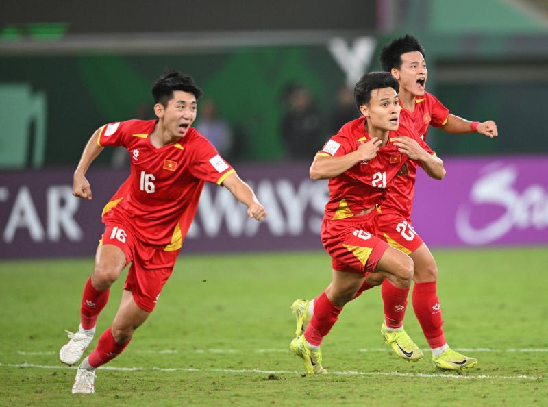 Năm nay rất khó đi bão cùng U23 Việt Nam bởi toàn đá giờ muộn, vì sao thế?- Ảnh 1.