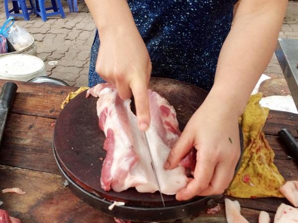 120 tấn thịt bốc mùi, bị bệnh tả Châu Phi ở Công ty Đồ hộp Hạ Long: Dù nấu chín, đóng hộp vẫn nguy hại vô cùng- Ảnh 3.