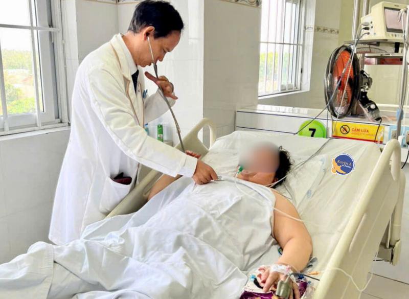 Ăn nhầm nấm độc, người phụ nữ nguy kịch- Ảnh 2.
